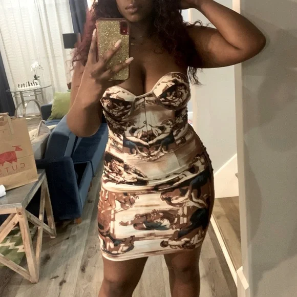 Fashion Nova | Dresses | Brown Artprint Bodycon Corset Dress Xl | Poshmark